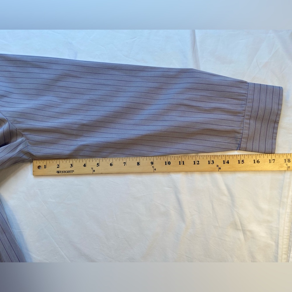 Lafayette 148 NY‎ women’s button down, pin stripe Tonal Purple top size 16 - Picture 10 of 12